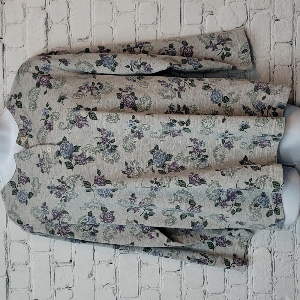 L.A. BLUES Blouse Floral and Paisley Design Front Button up  14/16